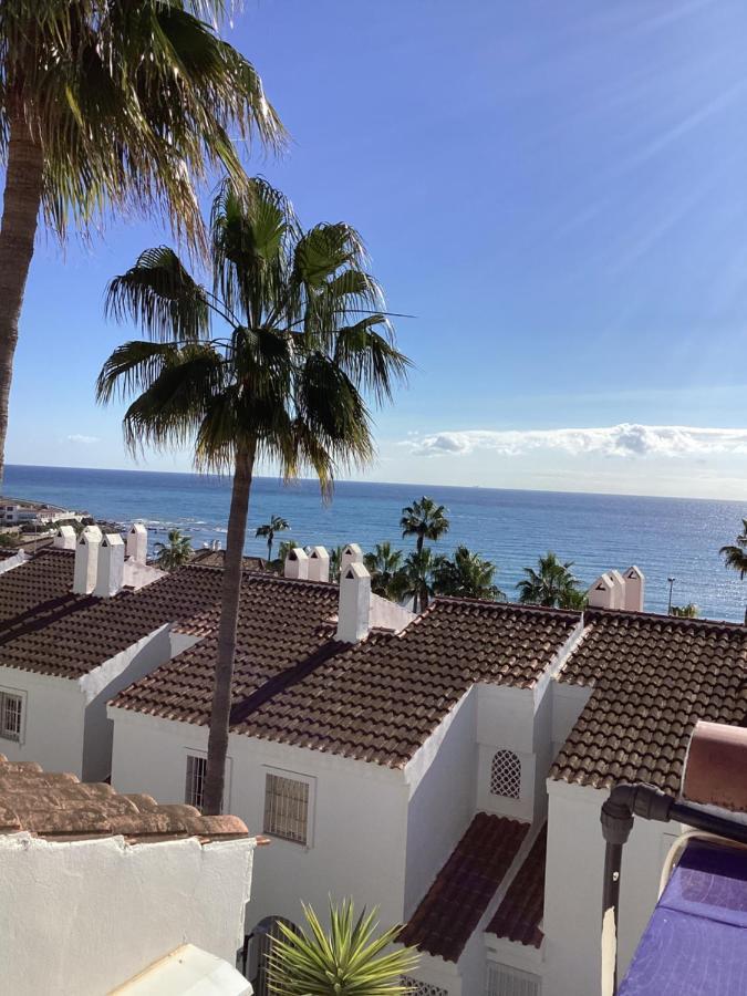Апартаменты Playa Marina Club Pretty House Малага Экстерьер фото